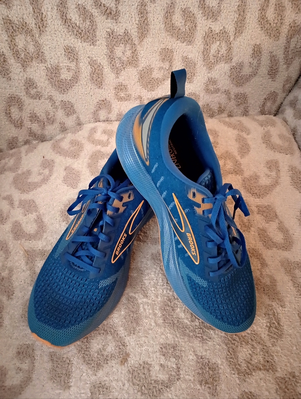 Men's Brooks Levitate GTS Road Running Shoes